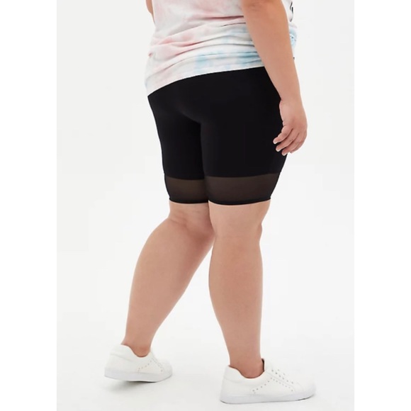 🆕 Black Mesh Hem Bike Short 2X 18 20 NWT - Picture 3 of 8